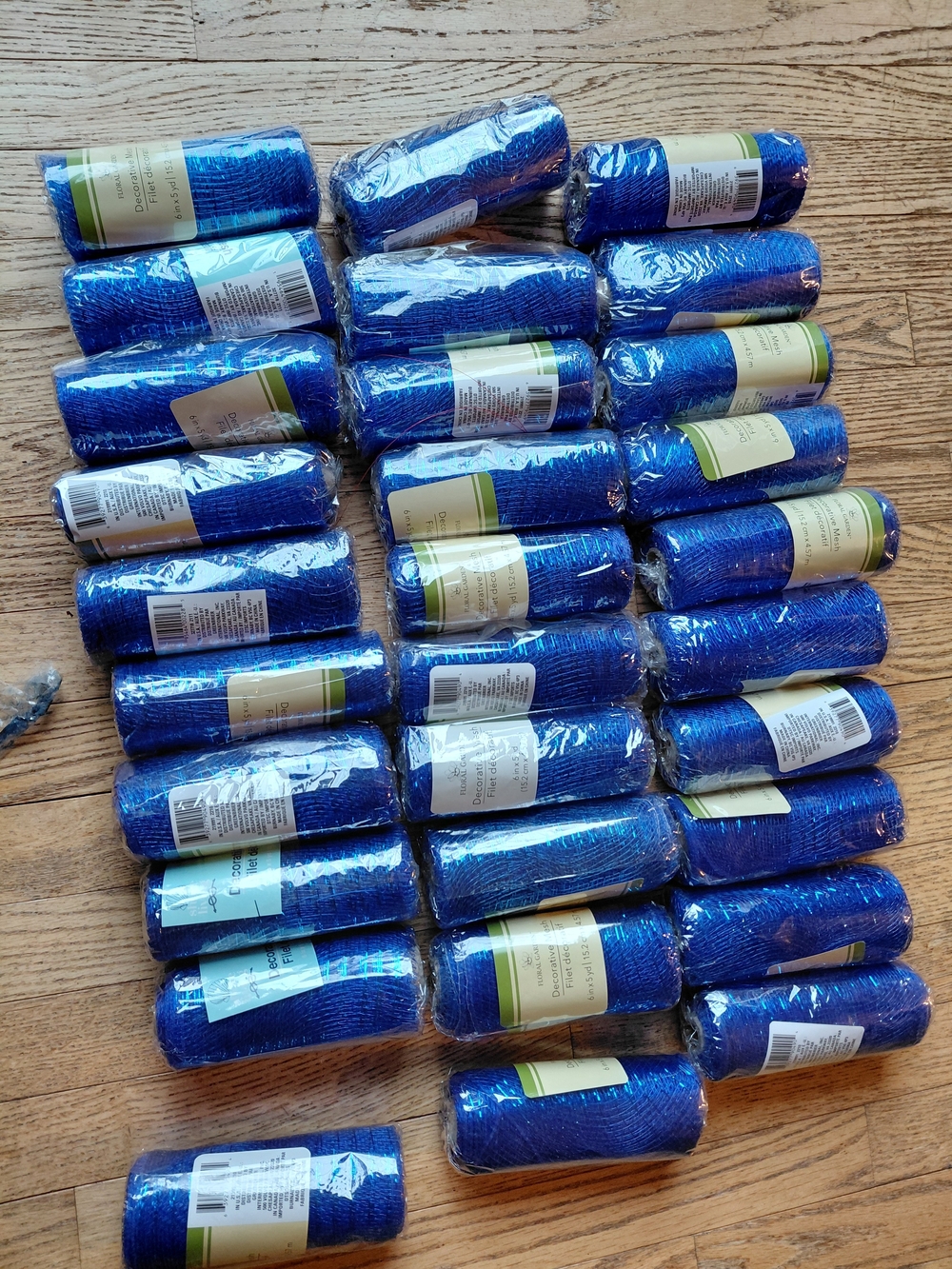 Floral Garden Blue Decorative Mesh - 30 Rolls